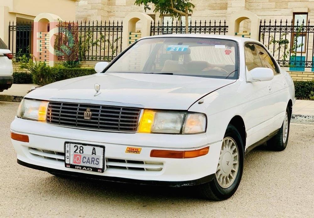 تويوتا كراون